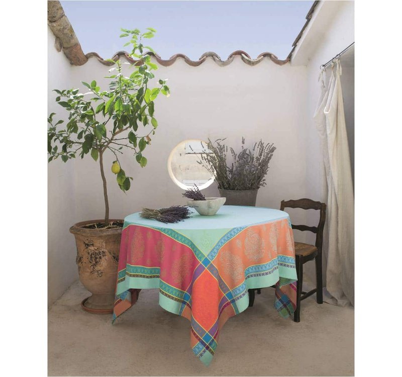 Cassis Turquoise Teflon-Coated Jacquard Tablecloth
