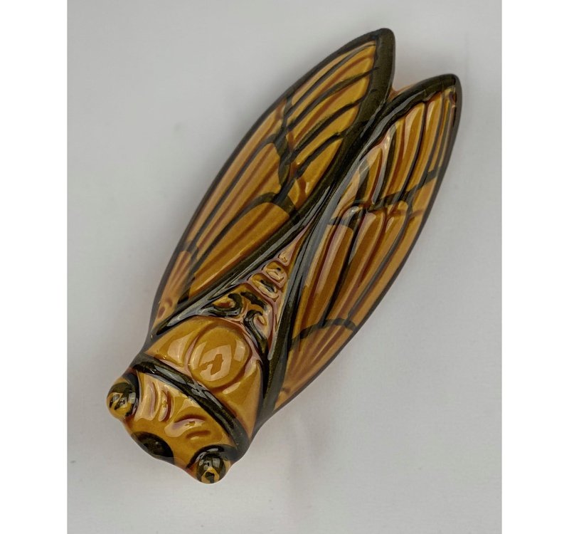 French Artisan-Made Ceramic Cicada (classique)